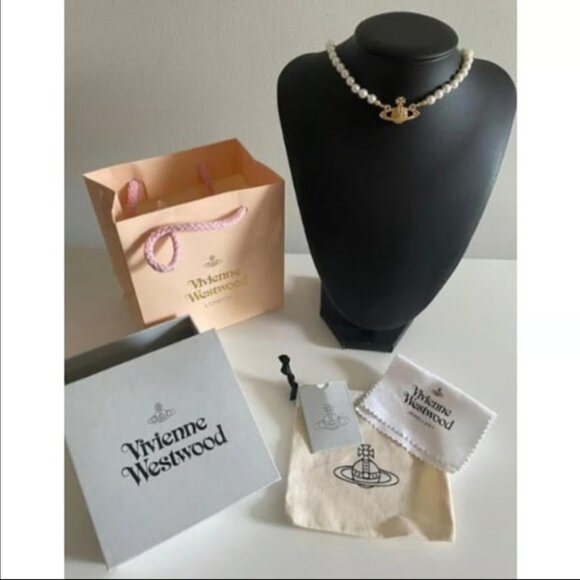 Authentic Vivienne Westwood Mini Bas Relief Pearl NEW  (Gold plate/Silver Plate) - Picture 2 of 15